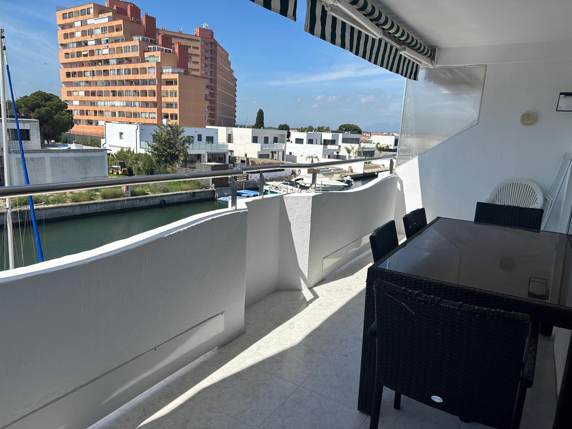 Bonito Apartamento En Roses Zona Familiar Kültér fotó